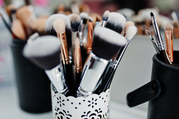 How to Store Makeup Brushes