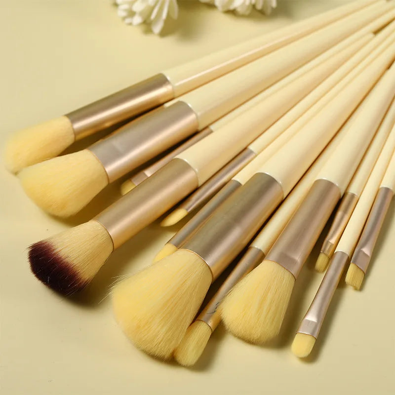 13PCS Makeup Brush Set – Soft & Professional Cosmetic Brushes with Storage Bag