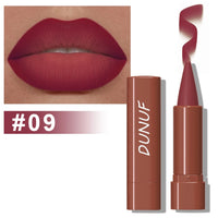 Matte Velvet Finish for Defined & Elegant Lips