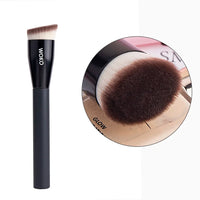 Flat Top Foundation Makeup Brush – Angled Synthetic Brush for Flawless Blending